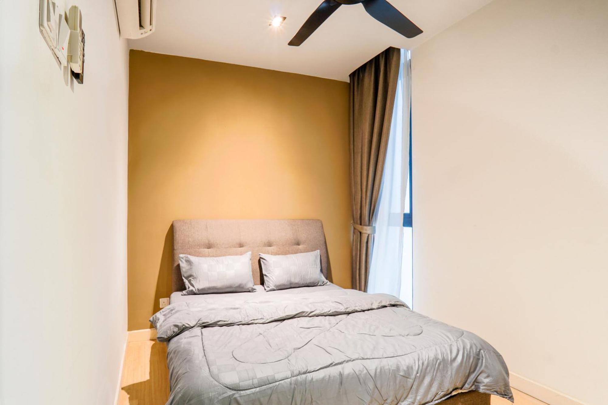 H20 Residence Ara Damansara By Airhost ペタリンジャヤ エクステリア 写真